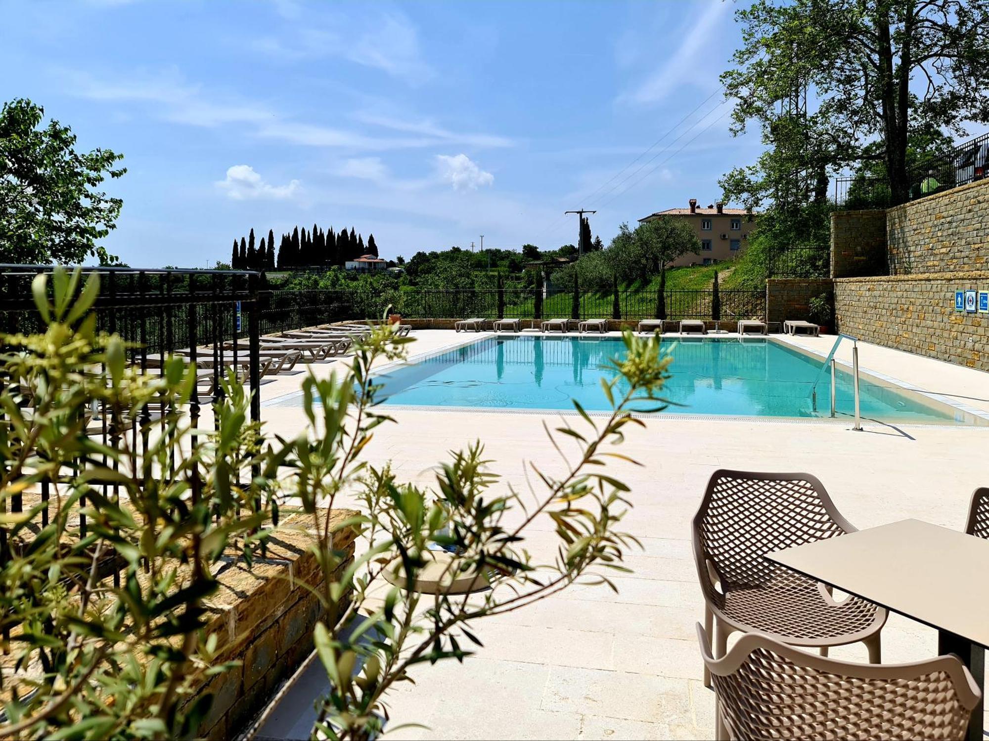 Hotel Stara Sola - Oleander Resort Korte Εξωτερικό φωτογραφία