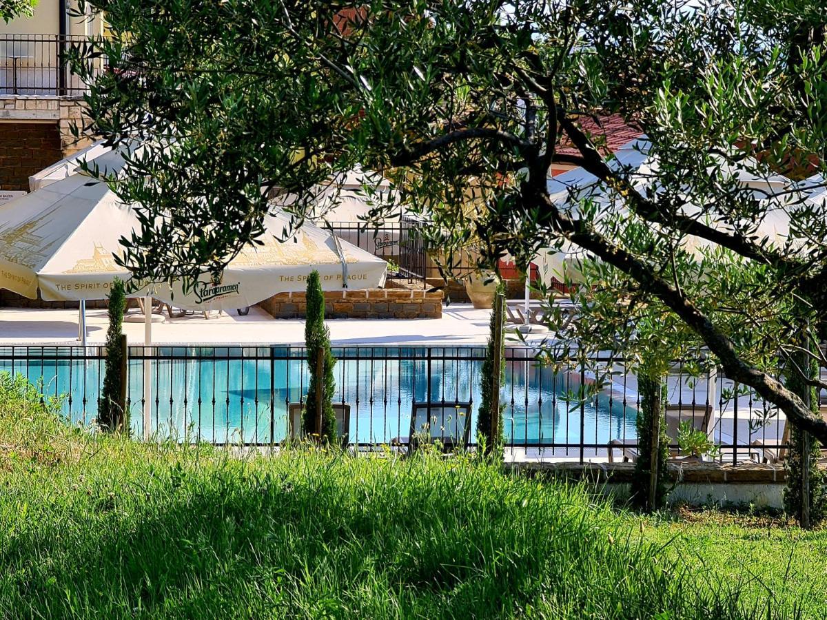 Hotel Stara Sola - Oleander Resort Korte Εξωτερικό φωτογραφία