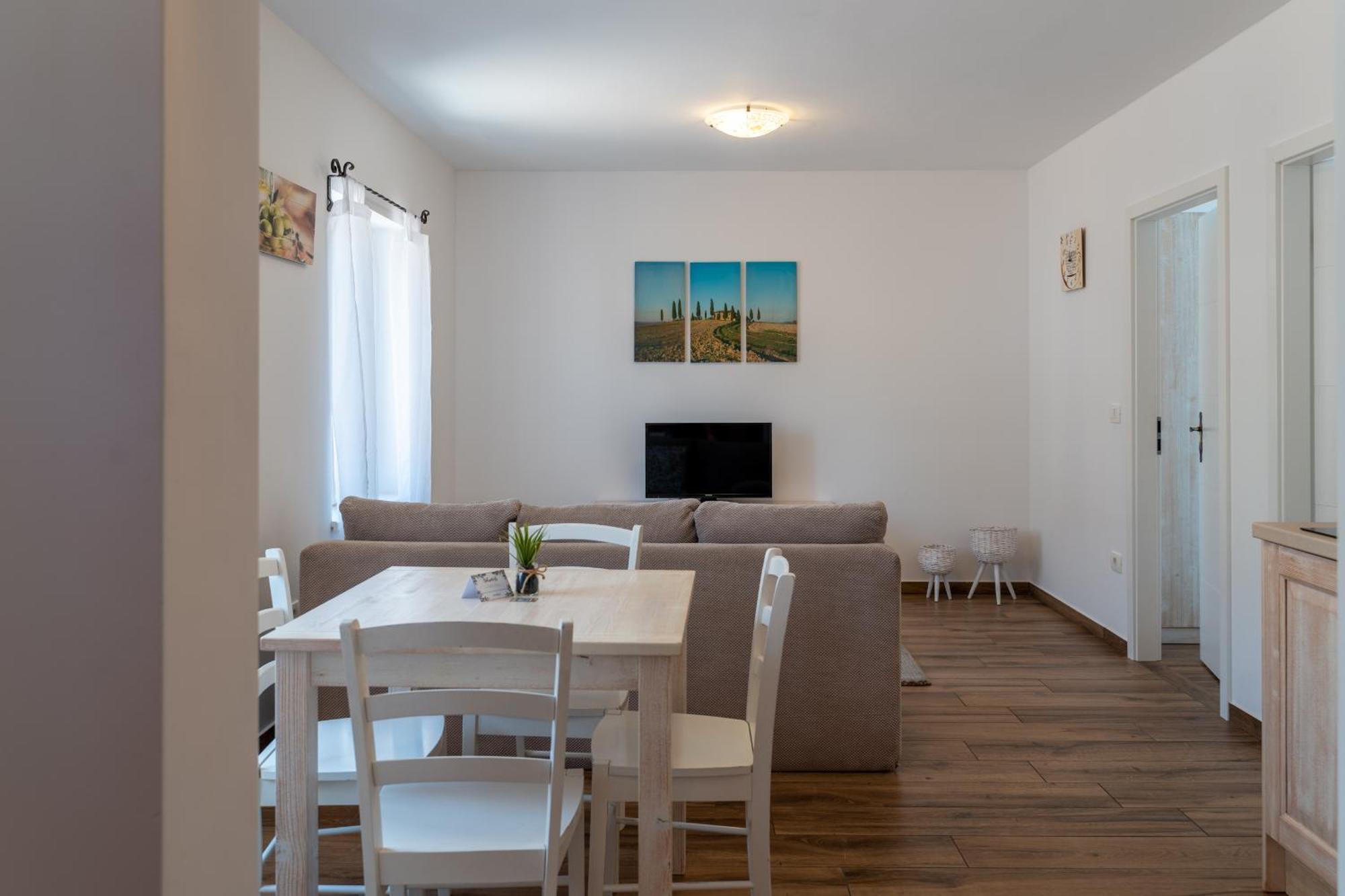Hotel Stara Sola - Oleander Resort Korte Εξωτερικό φωτογραφία