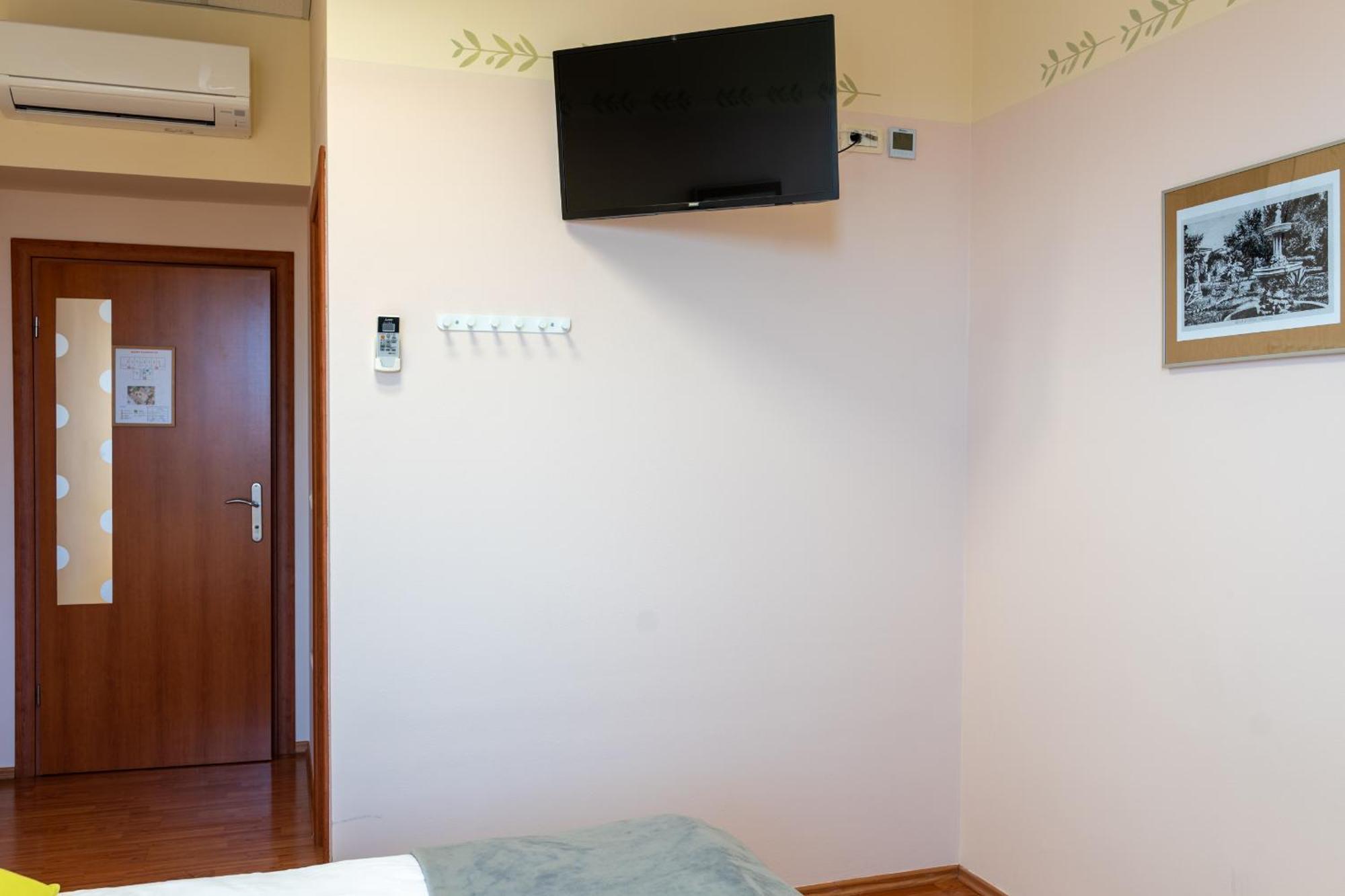 Hotel Stara Sola - Oleander Resort Korte Εξωτερικό φωτογραφία