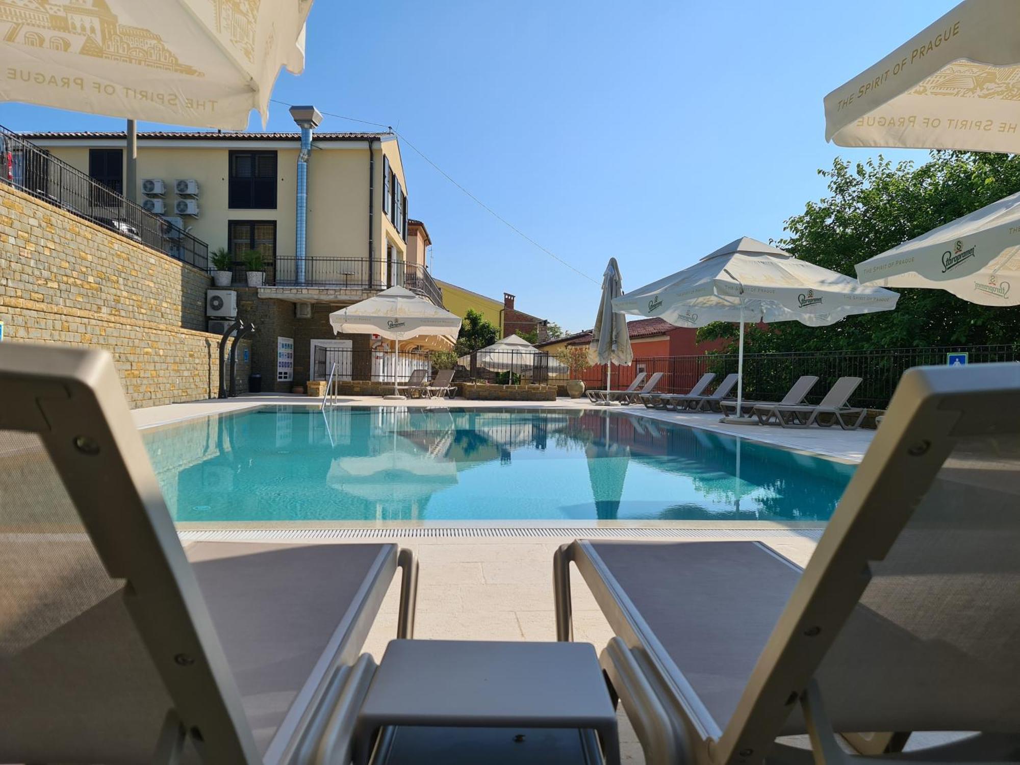 Hotel Stara Sola - Oleander Resort Korte Εξωτερικό φωτογραφία