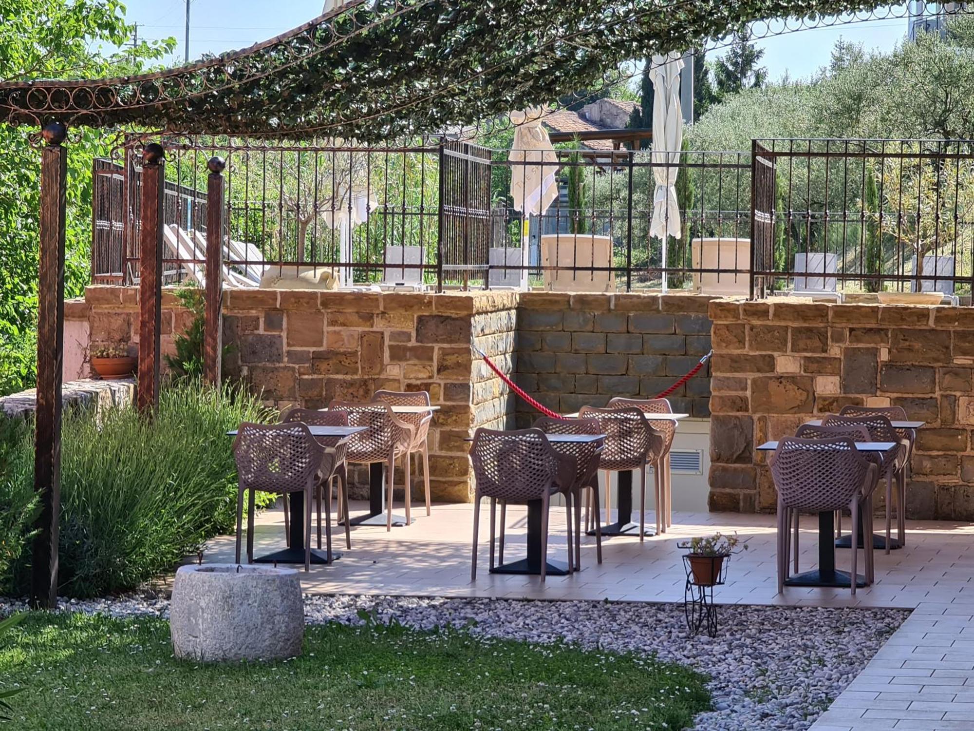 Hotel Stara Sola - Oleander Resort Korte Εξωτερικό φωτογραφία